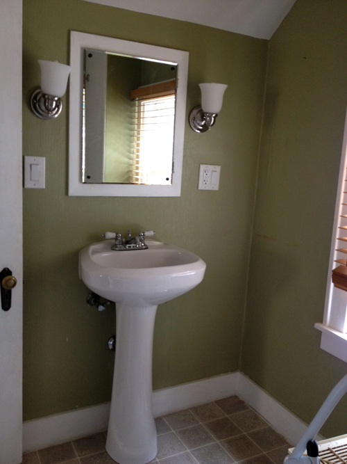 bath vanity before_500